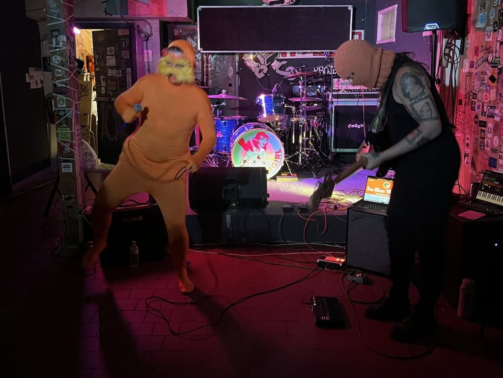 the lore axe duo jumpin around early in the set